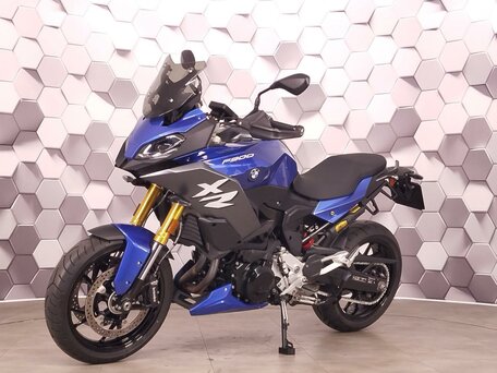 2023 BMW F 900 XR, синий, 1149000 рублей, вид 2