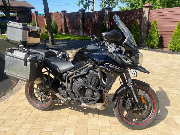 2017 Triumph Tiger Explorer, чёрный, 999998 рублей - вид 1
