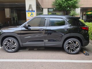2023 Chevrolet TrailBlazer III Рестайлинг, чёрный, 2960777 рублей, вид 5