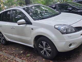 2008 Renault Koleos I, белый, 700000 рублей, вид 1