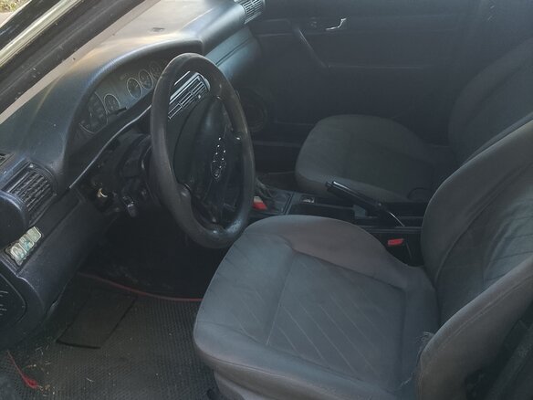 1995 Audi A6 I (C4), чёрный, 190000 рублей - вид 5