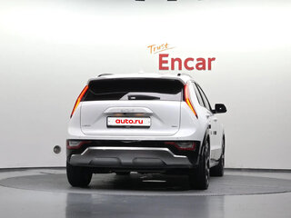 2023 Kia Niro II, белый, 1487009 рублей, вид 4