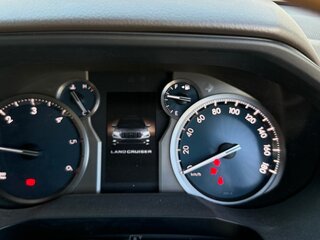 2018 Toyota Land Cruiser Prado 150 Series Рестайлинг 2, белый, 5800000 рублей, вид 2
