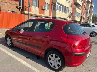 2010 Peugeot 308 I, красный, 330000 рублей, вид 3
