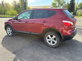 2012 Nissan Qashqai I Рестайлинг, красный, 950000 рублей, вид 3