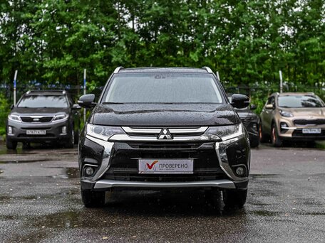 2018 Mitsubishi Outlander III Рестайлинг 2, чёрный, 1862000 рублей, вид 3