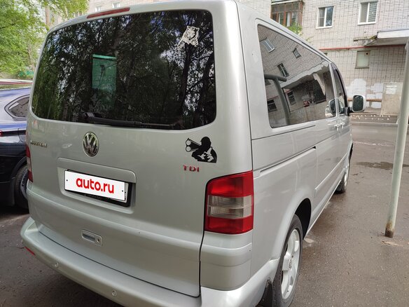 2004 Volkswagen Multivan T5, серебристый, 1250000 рублей - вид 1