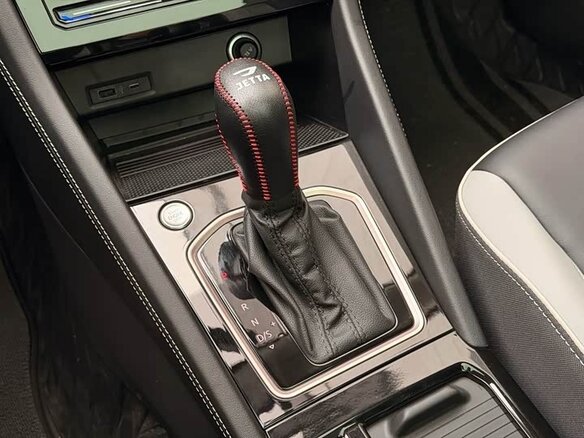 2022 Jetta VS7 I Рестайлинг 1, чёрный, 1540000 рублей - вид 12