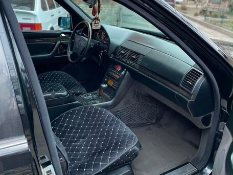 1997 Mercedes-Benz S-Класс 420 III (W140) Рестайлинг, чёрный, 1200000 рублей, вид 5