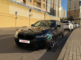 2019 BMW 5 серии 540i xDrive VII (G30/G31/G38), белый, 6199999 рублей, вид 4