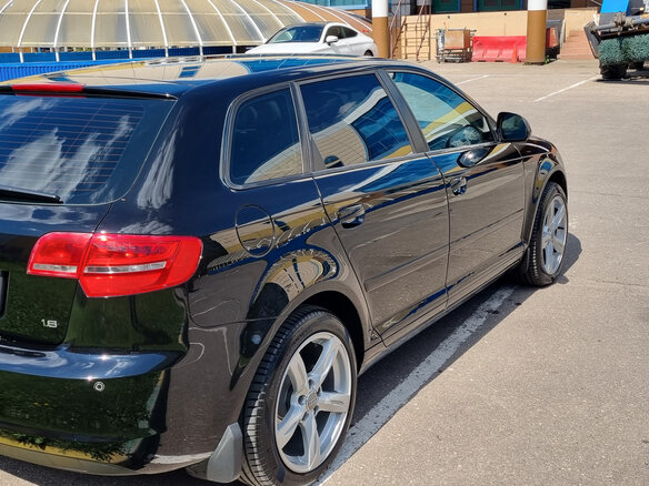 2010 Audi A3 II (8P) Рестайлинг 2, чёрный, 1000000 рублей - вид 6