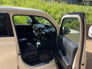 2009 Toyota bB II Рестайлинг, белый, 850000 рублей, вид 5