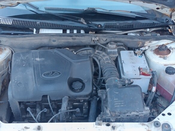 2010 Lada (ВАЗ) Kalina I, белый, 160000 рублей - вид 9