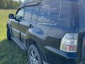 2007 Mitsubishi Pajero IV, чёрный, 1500000 рублей - вид 4
