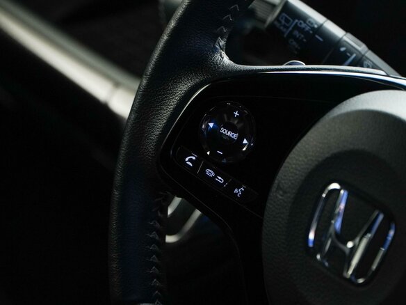 2021 Honda N-BOX II Рестайлинг, белый, 1599077 рублей - вид 20