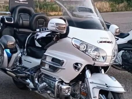 2008 Honda GL 1800 Gold Wing, белый, 1180000 рублей, вид 4