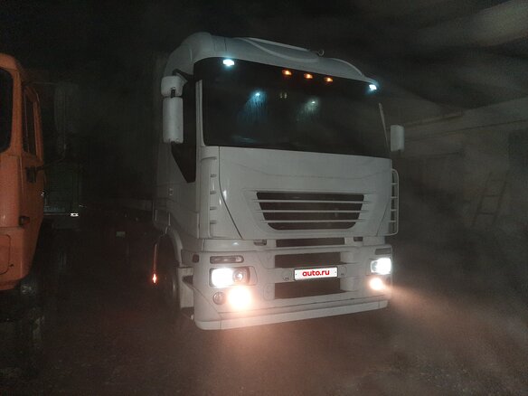 2003 Iveco Stralis, белый, 1650000 рублей - вид 3