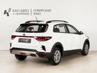 2021 Kia Rio X IV Рестайлинг, белый, 1573400 рублей, вид 3