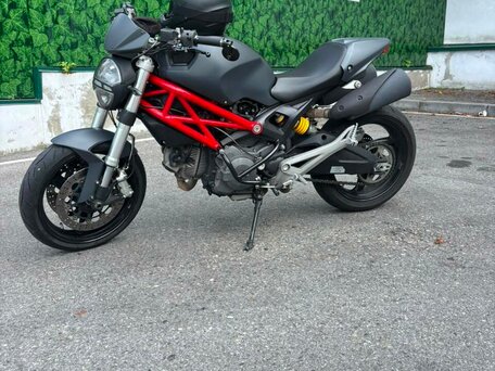 2013 Ducati Monster 696, чёрный, 250000 рублей, вид 1