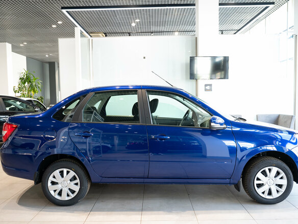 2026 Lada (ВАЗ) Granta I Рестайлинг, синий - вид 15