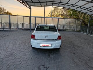 2012 Opel Astra H Рестайлинг, белый, 600000 рублей, вид 3