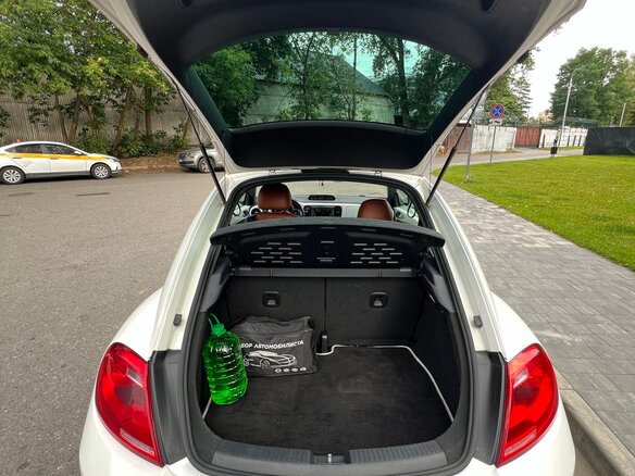 2013 Volkswagen Beetle II (A5), белый - вид 16