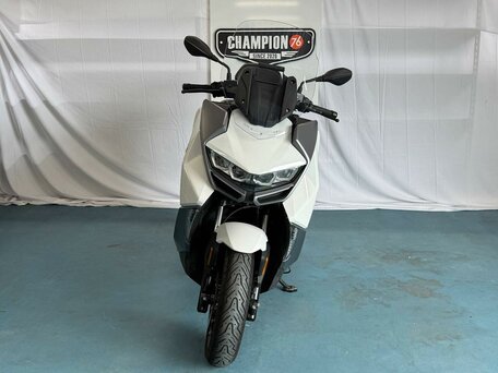 2023 BMW C 400 GT, белый, 825000 рублей, вид 5