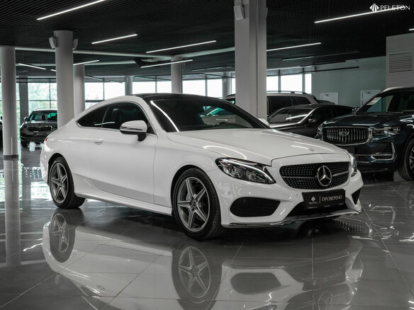 2017 Mercedes-Benz C-Класс 180 IV (W205), белый, 2600000 рублей - вид 2