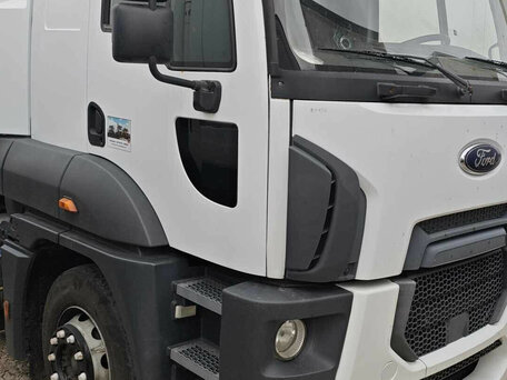 2018 Ford Cargo, белый, 1382000 рублей, вид 3