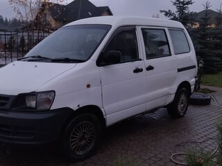 2000 Toyota Town Ace III, белый, 300000 рублей, вид 5