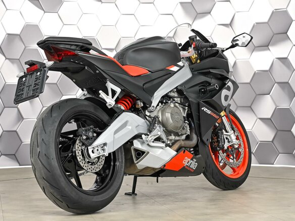 2021 Aprilia RS 660, серый, 977000 рублей - вид 6