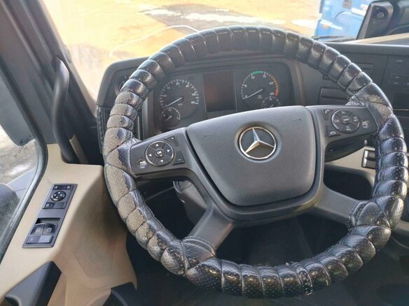2023 Mercedes-Benz Actros, белый, 6888000 рублей - вид 5