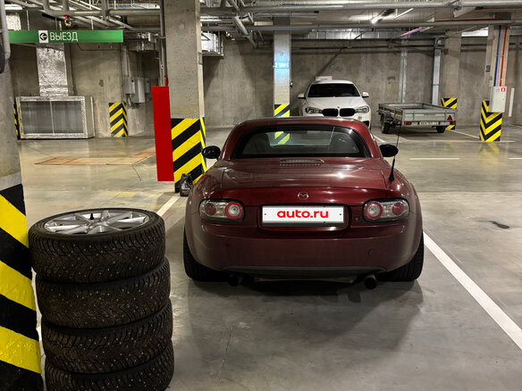 2008 Mazda MX-5 Hard Top III (NC), красный, 2000000 рублей - вид 6