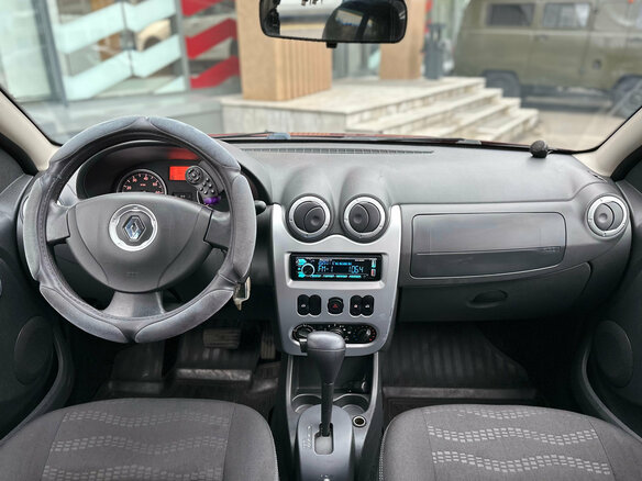 2013 Renault Sandero Stepway I, красный, 739000 рублей - вид 12