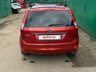 2006 Ford Fiesta Mk5, красный, 300000 рублей, вид 3