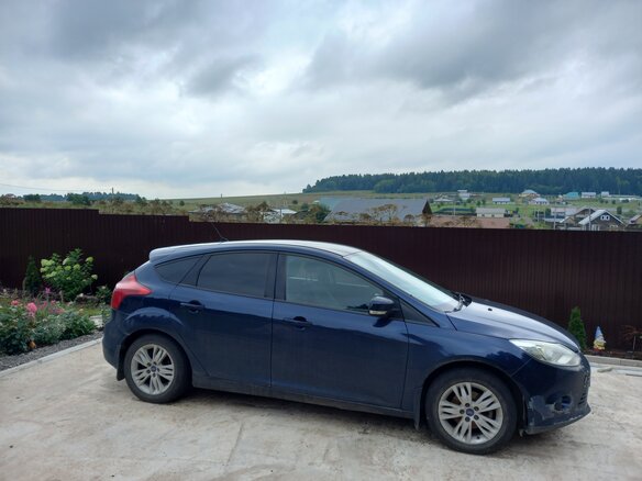 2012 Ford Focus III, синий, 425000 рублей - вид 1