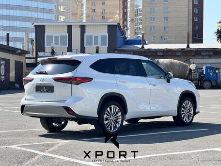 2026 Toyota Highlander IV (XU70), белый, 5290000 рублей, вид 5