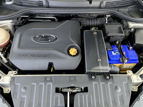 2018 Lada (ВАЗ) Vesta SW Cross I, зелёный, 1065000 рублей - вид 8