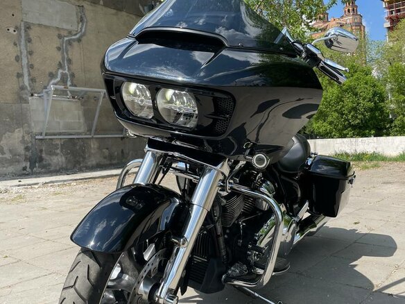 2022 Harley-Davidson Road Glide, чёрный, 1696000 рублей