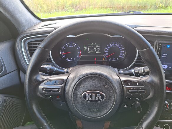 2014 Kia Optima III Рестайлинг, серебристый, 1100000 рублей - вид 8