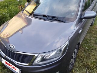 2013 Kia Rio 4-speed III, серый, 1000000 рублей, вид 2
