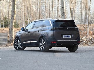 2026 Peugeot 5008 II Рестайлинг, чёрный, 3124000 рублей, вид 4