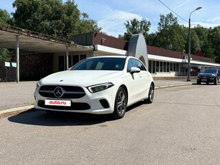 2018 Mercedes-Benz A-Класс 200 IV (W177), белый, 1900000 рублей, вид 1