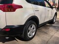 2013 Toyota RAV4 IV (XA40), белый, 1750000 рублей - вид 6