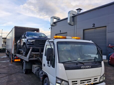 2008 Isuzu Elf (N-series), белый, 2650000 рублей, вид 1