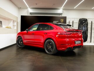 2021 Porsche Cayenne GTS Coupé III, красный, 13300000 рублей, вид 5