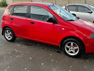 2007 Chevrolet Aveo I, красный, 330000 рублей, вид 2