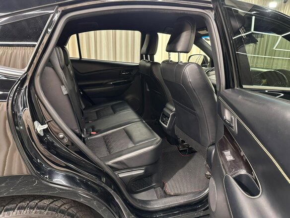 2019 Toyota Harrier III (XU60) Рестайлинг, чёрный, 2899900 рублей - вид 19
