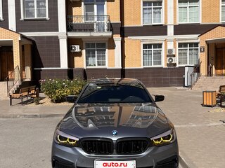 2019 BMW 5 серии 520d VII (G30/G31/G38), серый, 4350000 рублей, вид 2