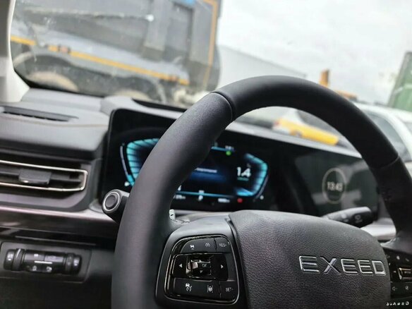 2023 Exeed VX I, зелёный, 2450000 рублей - вид 10